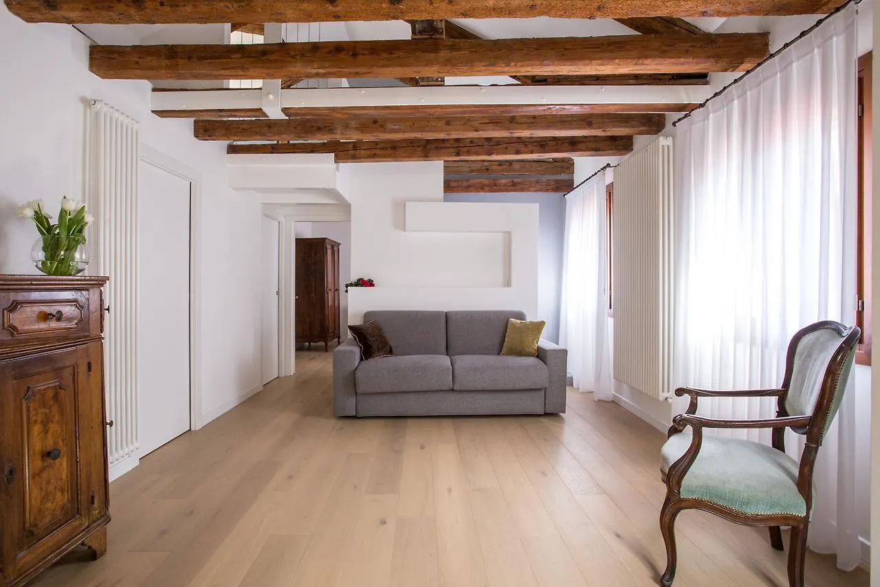 Ca' Santo Spirito B&B 2*, Venice Italy
