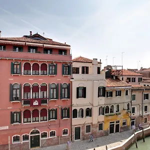 Palazzo Schiavoni Residenza D'epoca & Suite-apartments Italië