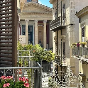 Maison Opera Apartment Palermo