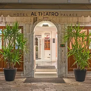 Hotel Al Theatro Palace, Veneza