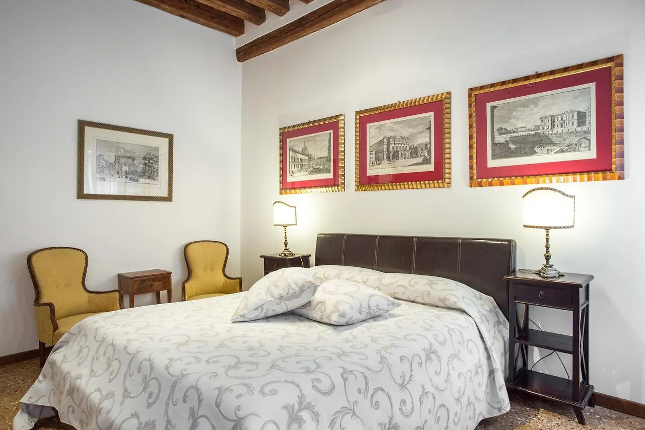 Ca' Santo Spirito B&B Венеция Италия